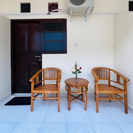 Zigiz Lovina Hostel Bagian luar foto