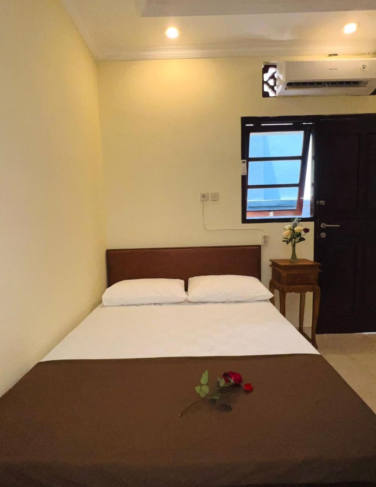 Zigiz Lovina Hostel Bagian luar foto
